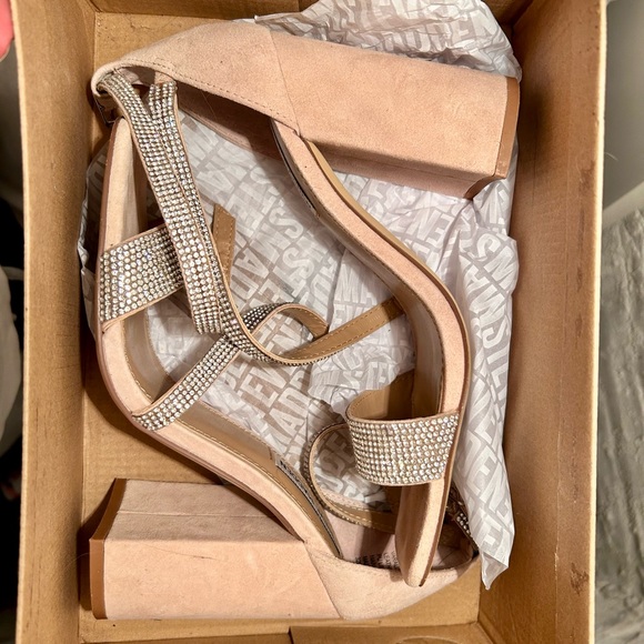 Steve Madden Heels - Picture 5 of 6
